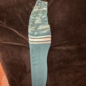 Bombshell Sportswear thigh Camouflage and Teal Leggings with pockets